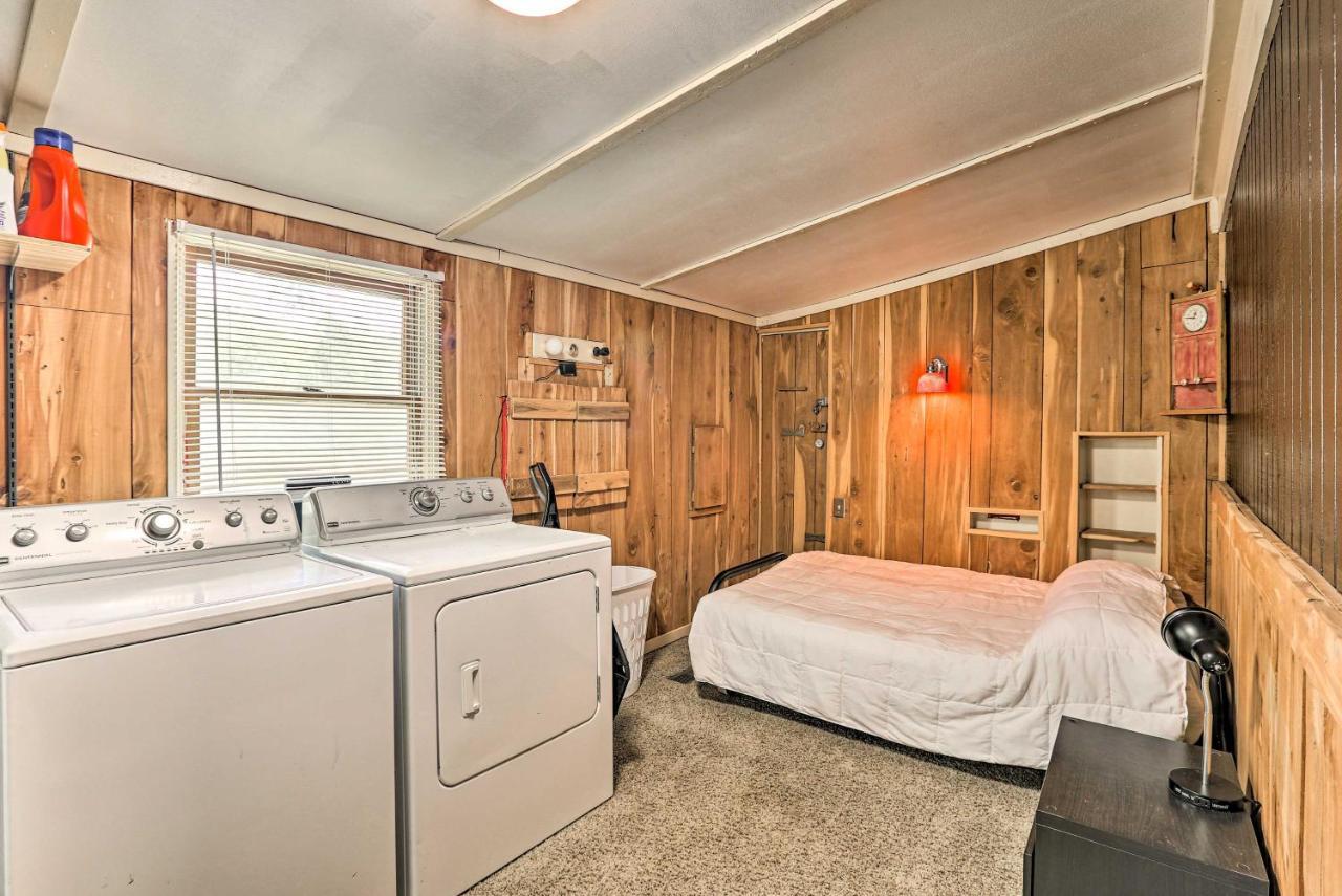1950S Serenity Pond Cabin With View Peace And Quiet! Talladega Exterior foto